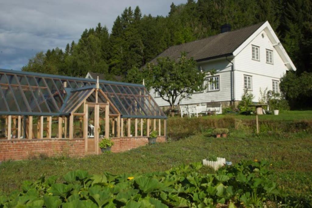 Idyllic Small Farm Appartment Tønsberg Exterior foto